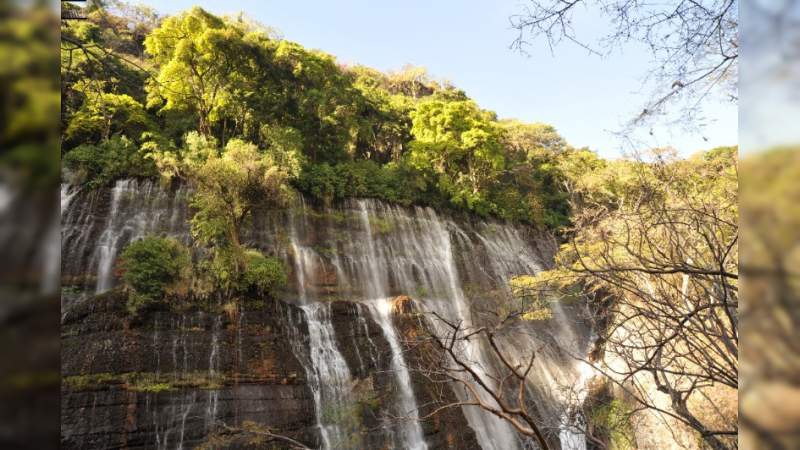 Ecoturismo en los Chorros del Varal - Foto 2 