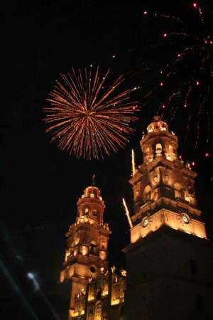 Invita Ayuntamiento de Morelia a disfrutar sábado de conciertos en Catedral  