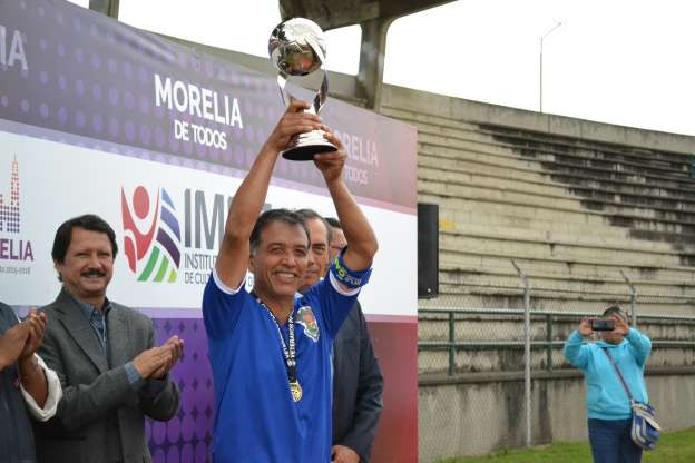 Michoacán bicampeón del Torneo Nacional de Futbol Veteranos Platino - Foto 0 