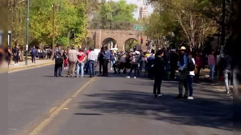 Este viernes, CNTE vuelve a bloquear la avenida Ventura Puente 