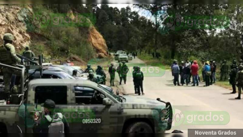 Se registran narcobloqueos por presunta detención de Nicolás Sierra Santana líder de "Los Viagras" en Michoacán - Foto 0 