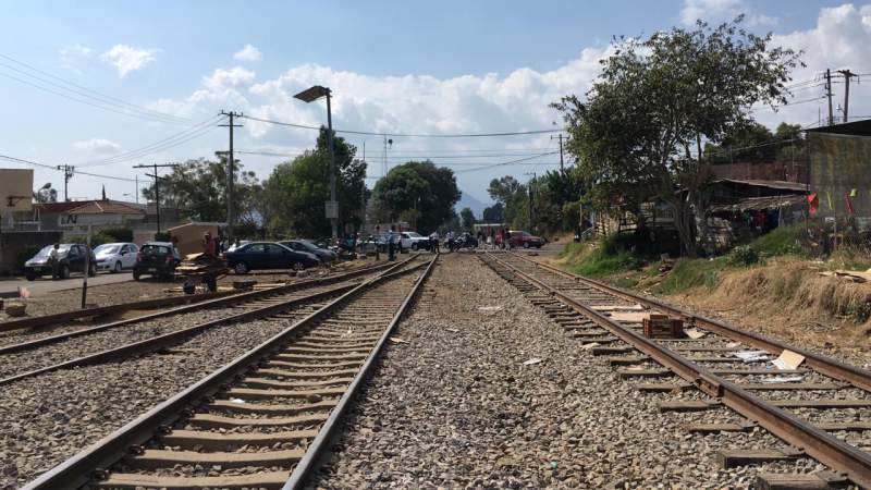 Se retira CNTE de las vías del tren en Uruapan 