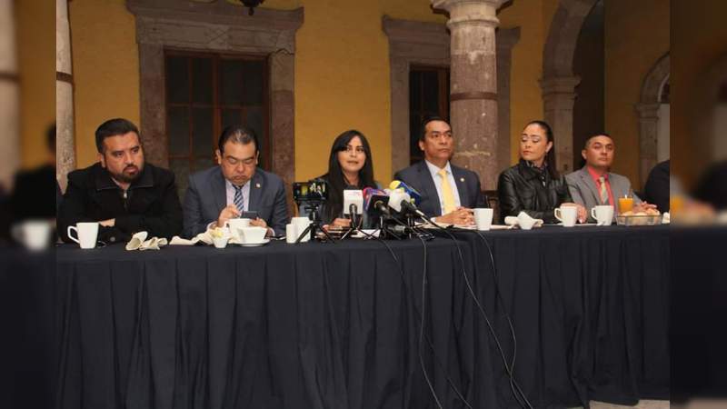 Con respaldo de Diputados del PRD se eliminan impuestos cedulares y jurídicos en Michoacán - Foto 2 