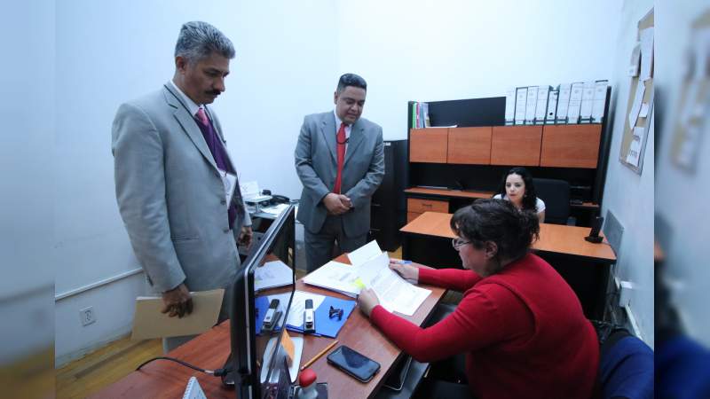 Suman 14 aspirantes a la Fiscalía General de Michoacán que solicitan un proceso alejado de favoritismos - Foto 2 