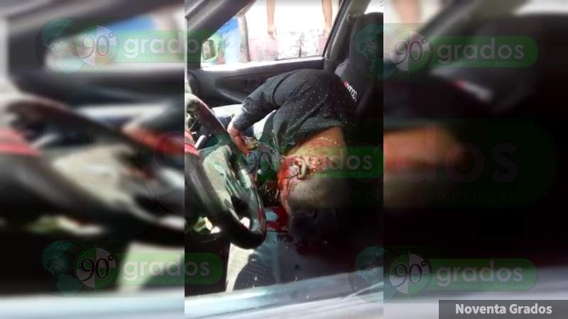 Atacan a balazos Taxi Monarca, hay un muerto y un herido - Foto 1 