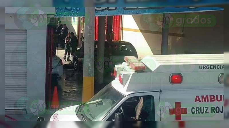Asesinan a un hombre en un autolavado en Salamanca, Guanajuato - Foto 2 
