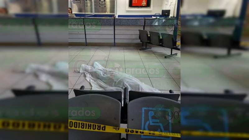 Muere un hombre en la central de autobuses de Zamora 
