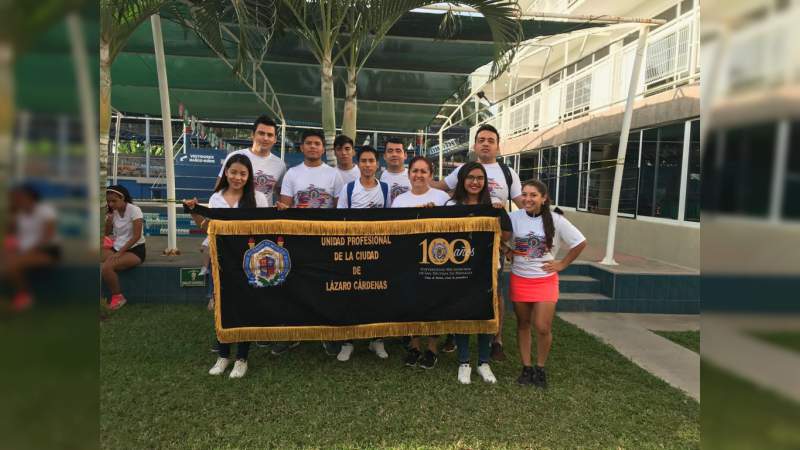Graduación de 32 estudiantes en la UP Lázaro Cárdenas - Foto 2 
