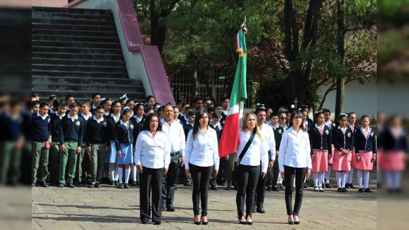 Juana María Estrada dinamiza la Dirección de Educación Artística y Desarrollo Cultural de la SEE - Foto 2 
