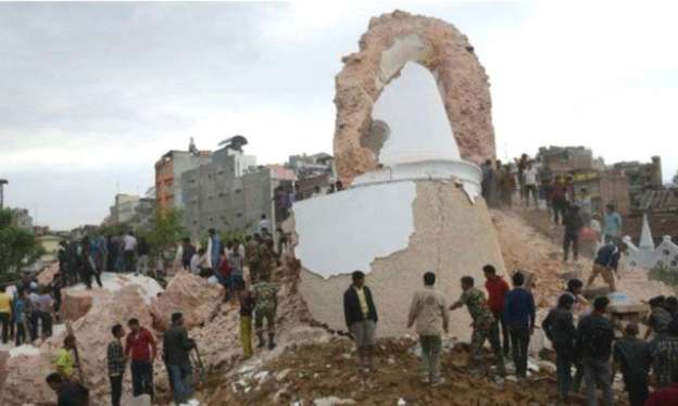Terremoto de 7.9 grados Richter sacude Nepal; se reportan cientos de muertos - Foto 3 