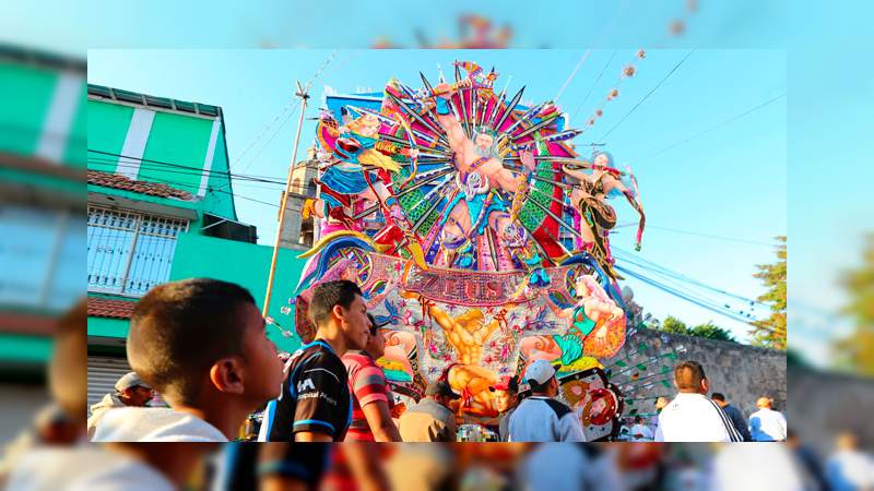 Invitan a disfrutar el Convite de Mojigangas y baile de Toritos de Petate en Cuitzeo 