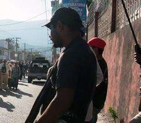 Cinco muertos deja enfrentamiento entre policías comunitarias en Guerrero 