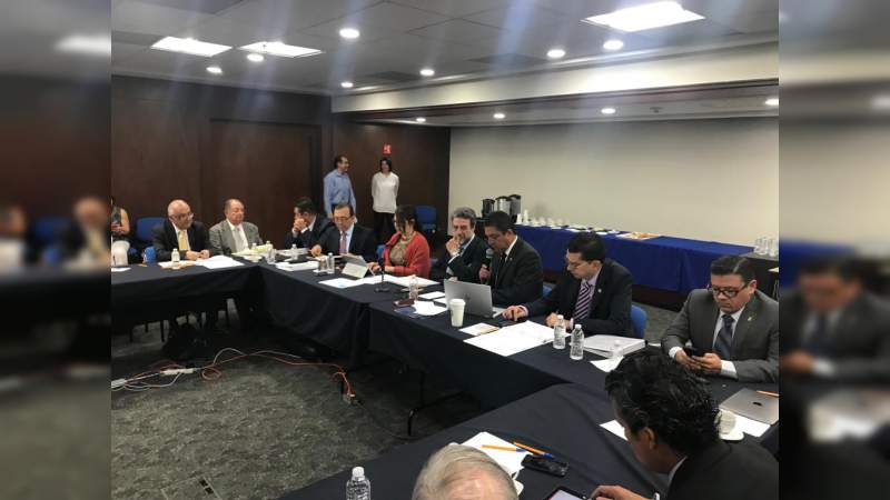 Se reúne la Universidad Michoacana con autoridades federales para fortalecer de manera integral a la institución 