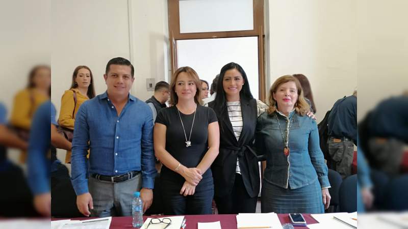 Propone la diputada Sandra Luz Valencia condecoración para reconocer la promoción turística - Foto 0 