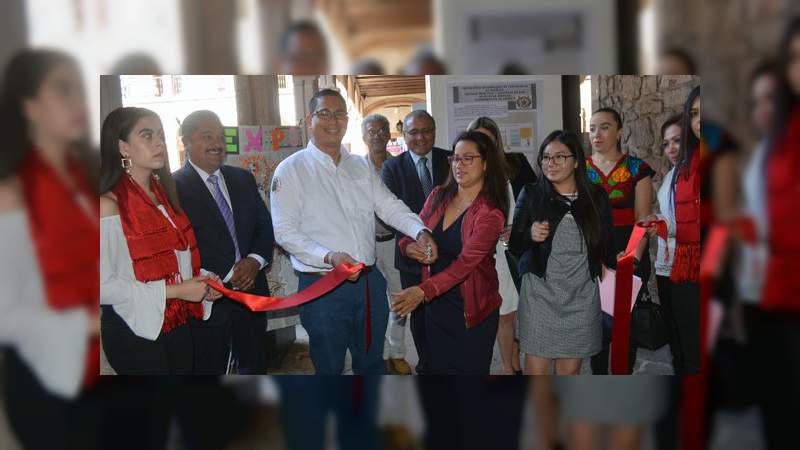 Inauguran la 3ª Expo Tutorías en Colegio Primitivo y Nacional de San Nicolás de Hidalgo - Foto 0 