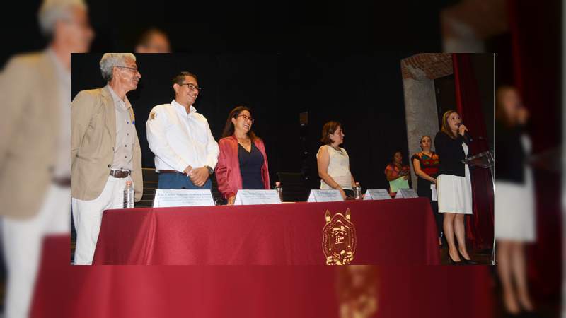 Inauguran la 3ª Expo Tutorías en Colegio Primitivo y Nacional de San Nicolás de Hidalgo - Foto 2 
