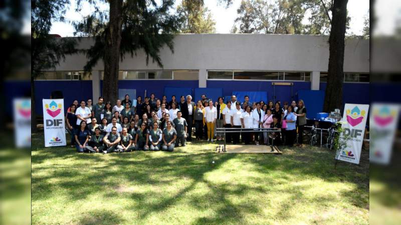Recibe CREE Morelia equipamiento para rehabilitación - Foto 1 