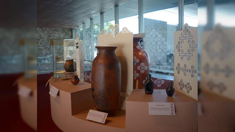 Tradición Alfarera de Cocucho, Michoacán, exhibida en el Museo Nacional de Antropología - Foto 1 