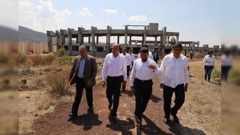 Afronta Michoacán su reto más importante: garantizar a estudiantes clases al 100 por ciento: Alberto Frutis Solís  - Foto 1 