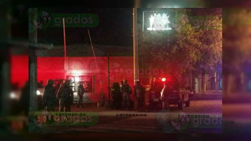 14 muertos y 7 heridos en ataque a un bar en Salamanca, Guanajuato - Foto 0 