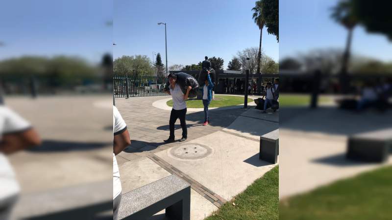 Estudiantes de la UMSNH realizan acciones de limpieza en CU - Foto 2 