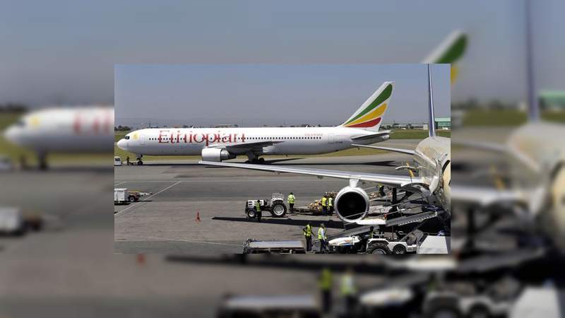 Una mexicana entre los 157 muertos al estrellarse avión en Kenia  