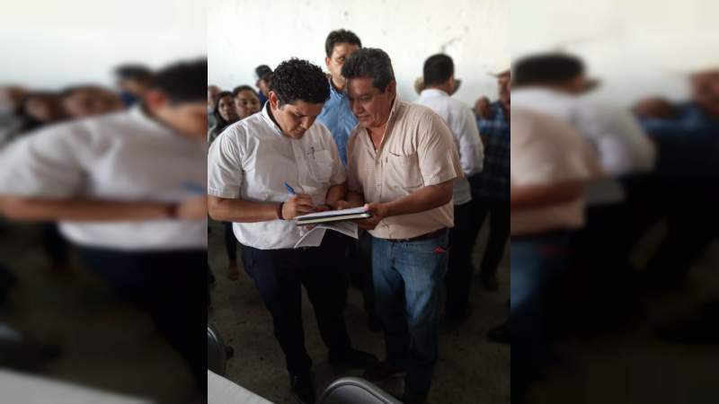 Congreso de Michoacán, principal vínculo para aterrizar programas en favor del campo - Foto 1 