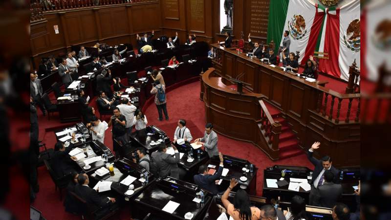 Comisiones legislativas analizan Tercer Informe de Gobierno 