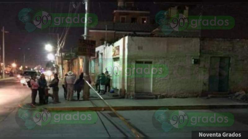 Hallan tres cuerpos enterrados en una finca en Valle de Santiago, Guanajuato  - Foto 1 