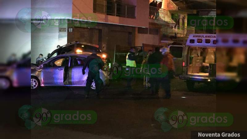 Brutal choque deja un muerto y cuatro heridos en la Ramón Farías de Uruapan, Michoacán  - Foto 2 