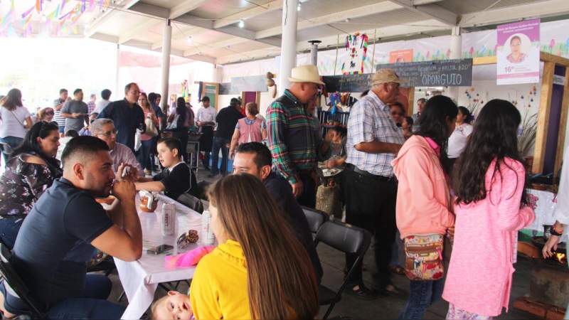 Destacada afluencia de visitantes en el Festival de la Gastronomía Michoacana - Foto 3 