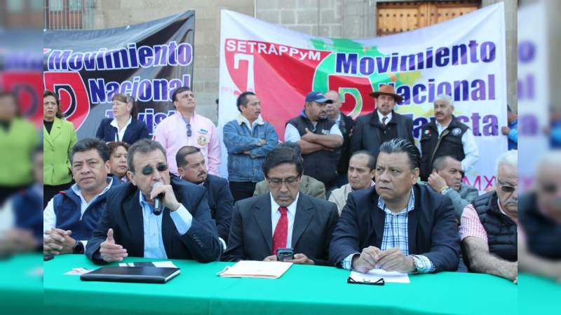 Movimiento Nacional Taxista pide a López Obrador que expulse a las apps de transporte - Foto 1 