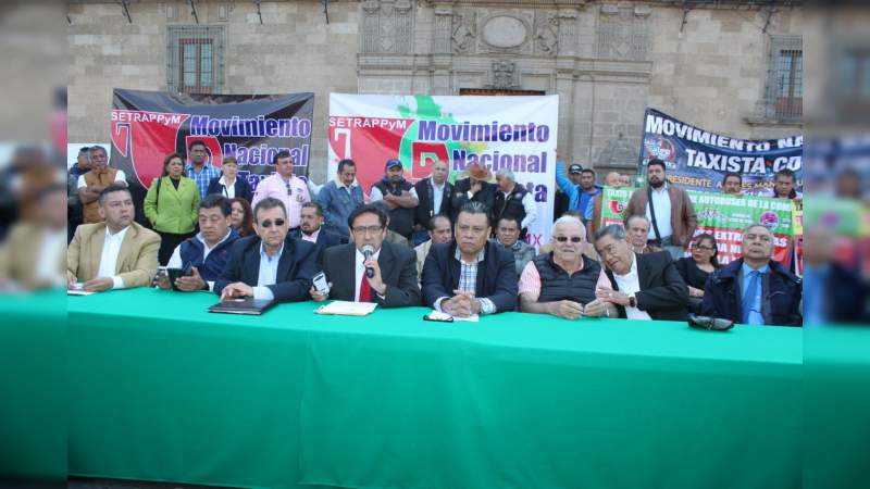 Movimiento Nacional Taxista pide a López Obrador que expulse a las apps de transporte - Foto 3 