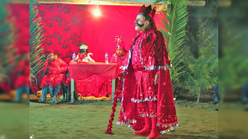 Pueblo y autoridades de Curimeo entregan reconocimiento a Don Elías Tapia, el mejor Luzbel de todos los tiempos - Foto 1 
