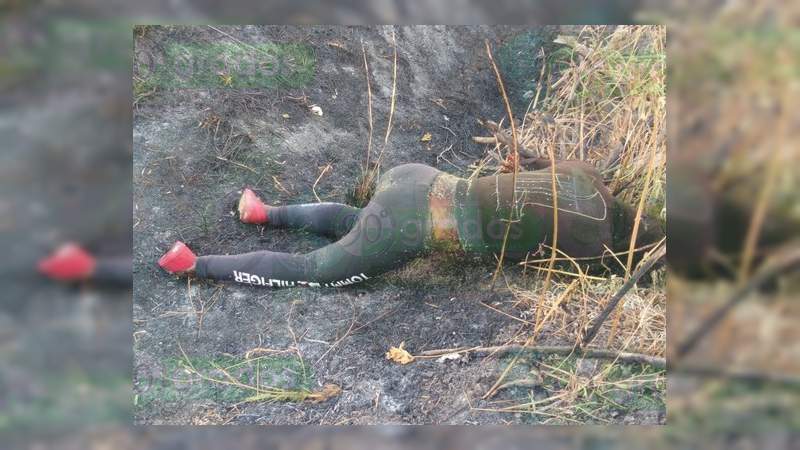 En un camino de terracería hallan el cuerpo de una mujer en Celaya, Guanajuato 