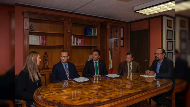 UMSNH y Caja de Ahorro Morelia Valladolid firman acuerdo de colaboración. - Foto 2 