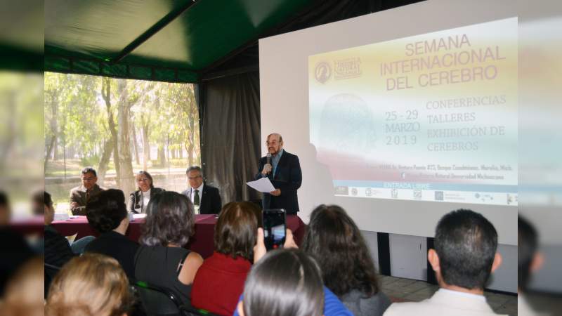 Inician las actividades por la Semana Internacional del Cerebro en el MUHNA - Foto 1 