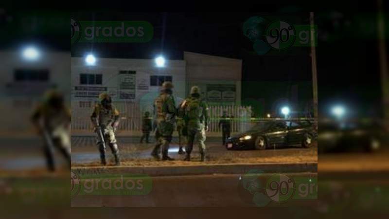 Comando persigue y mata a tres personas en Salvatierra, Guanajuato - Foto 0 