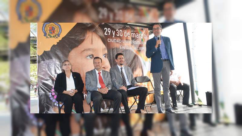 La socialización del conocimiento tiene un origen humanista y transformador: Orépani García - Foto 1 