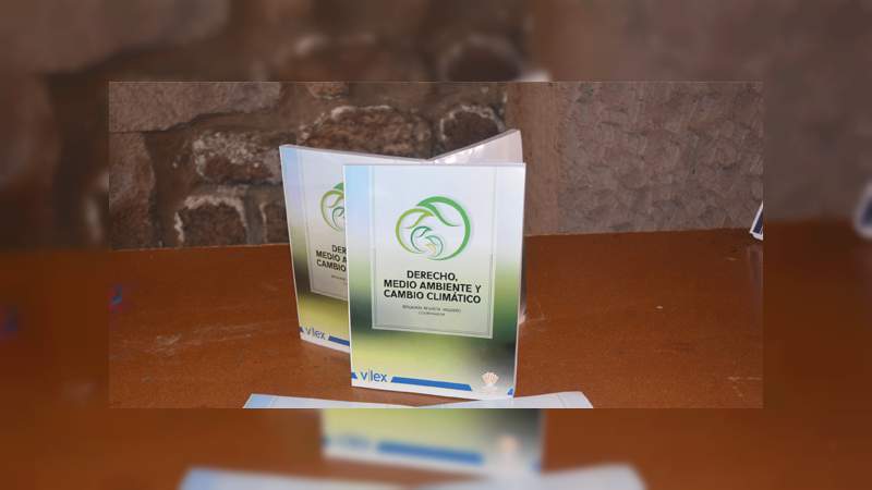 Presentan libro “Derecho, Medio Ambiente y Cambio Climático”. - Foto 0 