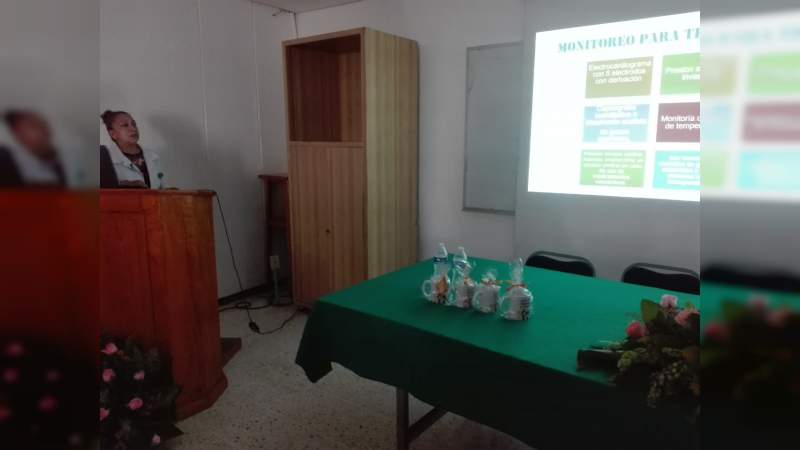 Sensibilización en el tema de donación de órganos, en el curso anual de Donación y Trasplantes del Hospital General de Uruapan - Foto 1 