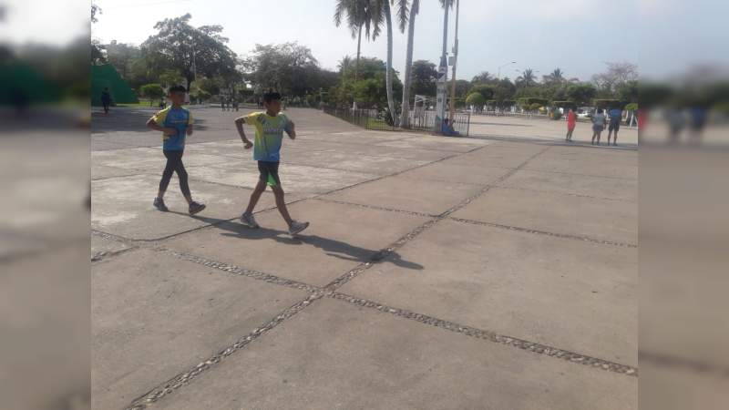 Proyectan autoridades la creación de una Escuela de Marcha en Lázaro Cárdenas - Foto 0 