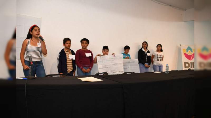 De la mano del DIF Michoacán, Niñas y niños difundirán sus derechos - Foto 0 