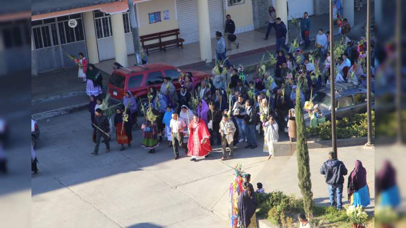 Misticismo y tradición en Domingo de Ramos en San Lorenzo  - Foto 0 