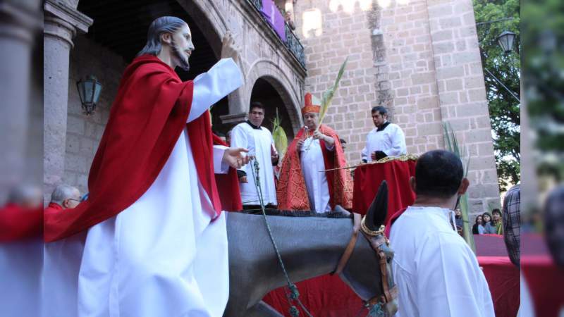 Semana Santa: vivencia de fe y compromiso - Foto 0 