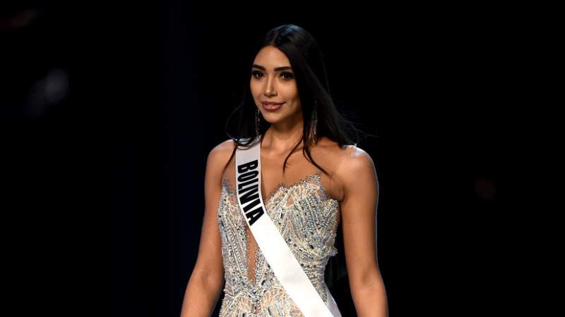 Miss Bolivia es despojada de su corona por estar embarazada 