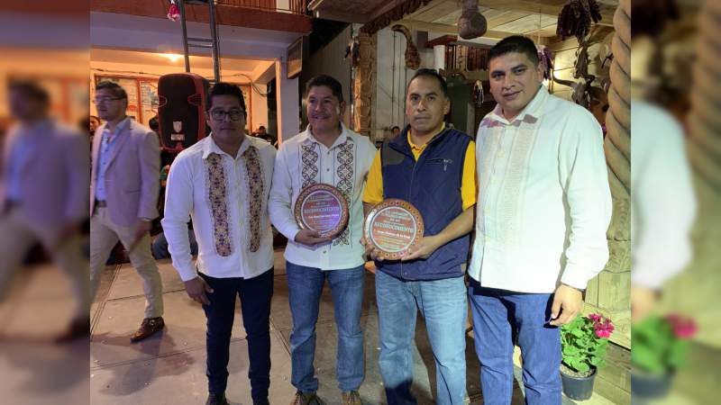 Cierran con éxito la XXX feria del geranio en Tingambato   - Foto 2 