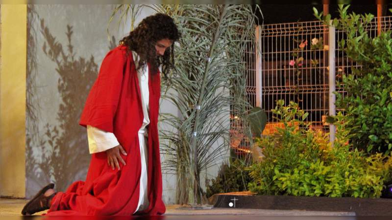 Muy buenas representaciones bíblicas por parte del cuadro de actores de la Parroquia del Divino Niño - Foto 0 