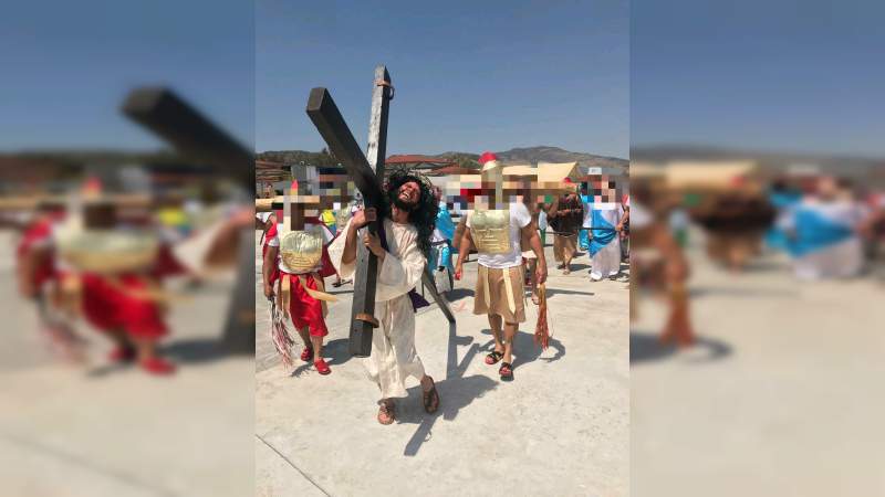Centros Penitenciarios realizan representación de viacrucis  - Foto 1 