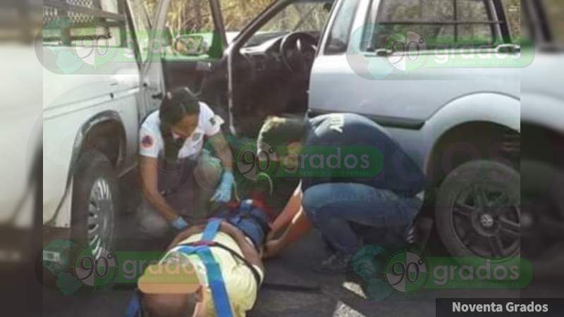 Dos heridos en choque en Tacámbaro, Michoacán 